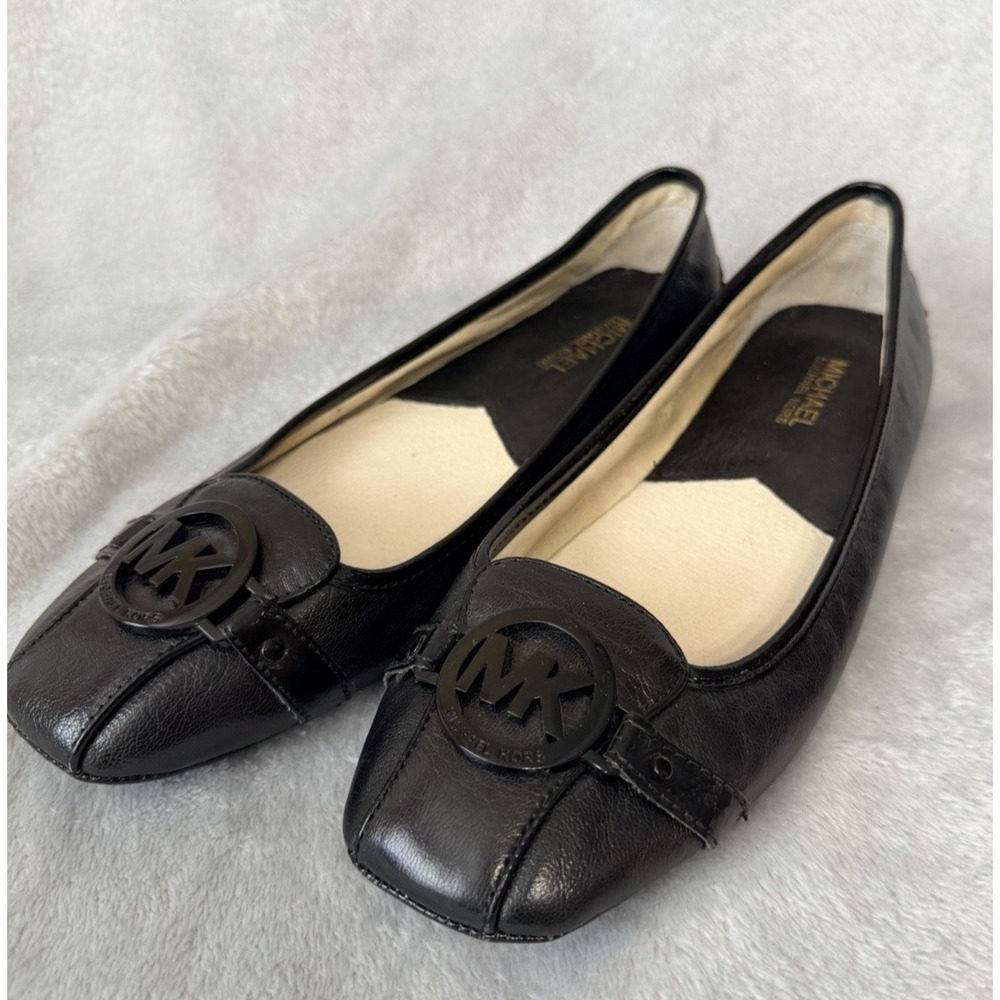 MK Michael Kors Logo Black Moc Leather Shoes Size 9.5 Flat Ballet
